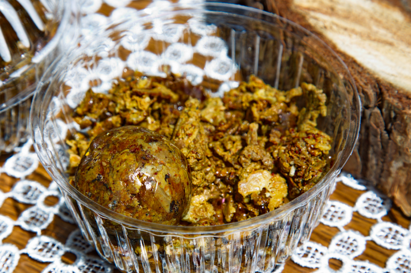 Propolis Nedir ekolojik-koyy-9-baslikta-propolis-nedir-nasil-kullanilir